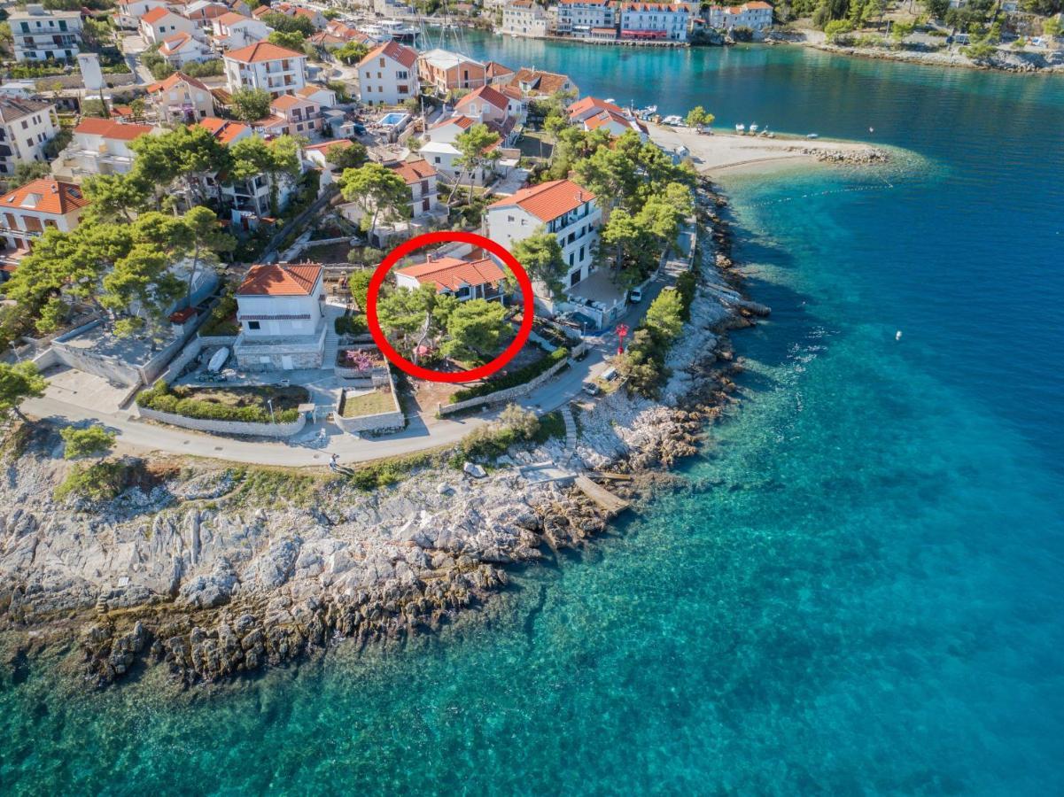 Apartments By The Sea Stomorska, Solta - 5190 Exterior photo